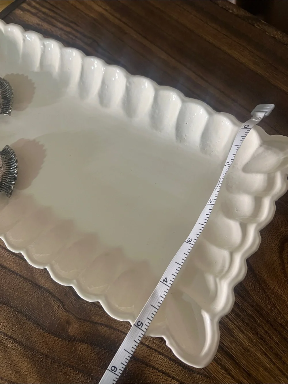 Metal Eyelash Accent Tray - White